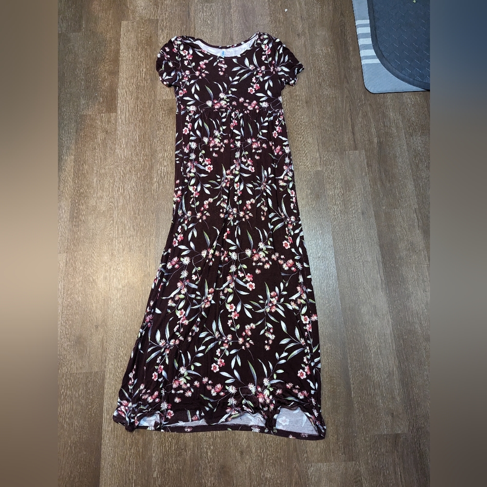 floral maxi dress
